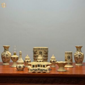 Bộ Đồ Thờ Gốm Chu Đậu Bát Hương Rồng Đắp Nổi Vẽ Vàng 24K Ban 117cm – 127cm