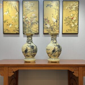 Cặp Bình Phú Quý Gốm Chu Đậu H50 Hoạ Tiết Tùng Hạc Truyền Thống