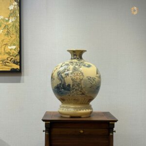 Bình Hút Lộc Gốm Chu Đậu Men Cổ Lam H35 Hoạ Tiết Nhị Cảnh Thuận Buồm & Công Đào Vẽ Vàng 24K