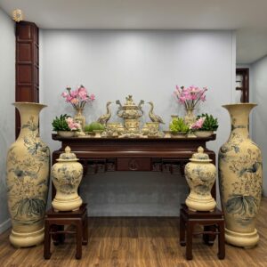 ComBo Lộc Bình 1M65 Gốm Chu Đậu Hoa Sen & Gốm Tâm Linh Vẽ Vàng 24K
